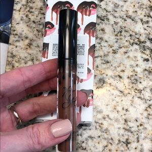 Kylie Matte Liquid Lipstick - True Brown K - NWOT